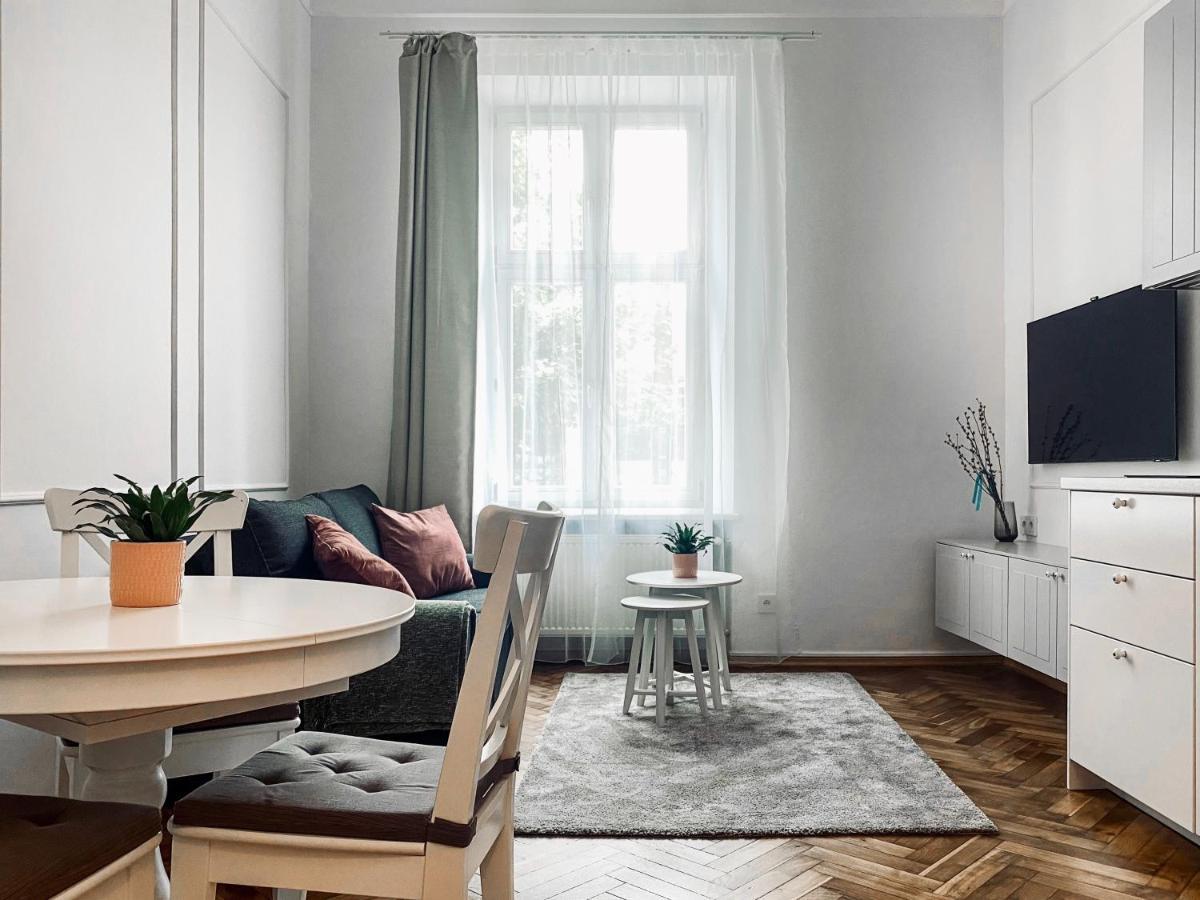 Beautiful Apartment With Two Rooms, Cracow Old Town Cracovia Exterior foto